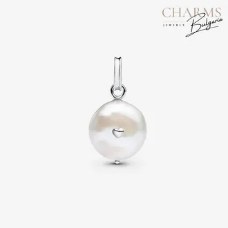 Мама е богиня